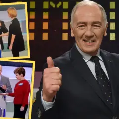 Prowadzący Familiady z kciukiem w górę, obok fragmentów gry z uczestnikami.