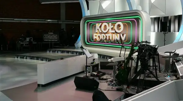 Studio Koła Fortuny: Odkryj kulisy, koło i tablicę zagadek!